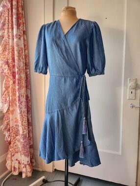 Guess Candy Ruffled Chambray Wrap Dress